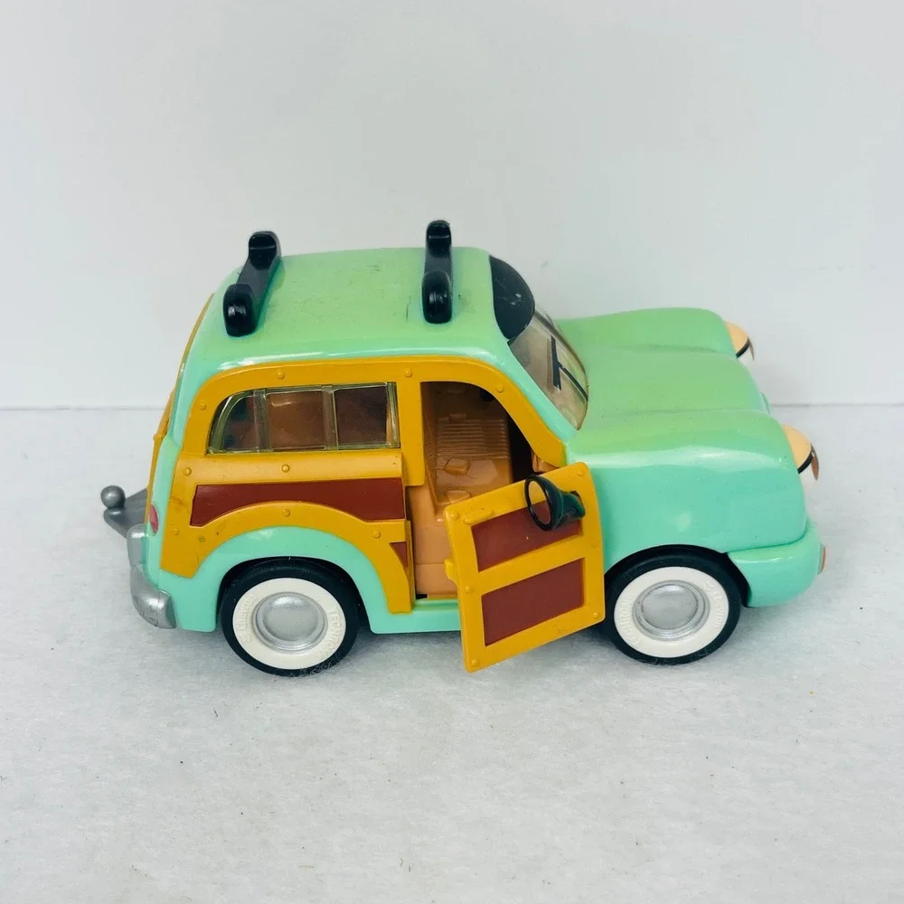 Chevron Cars Woody Wagon Mint Green Woodie Collectible Toy Car Techron 1996